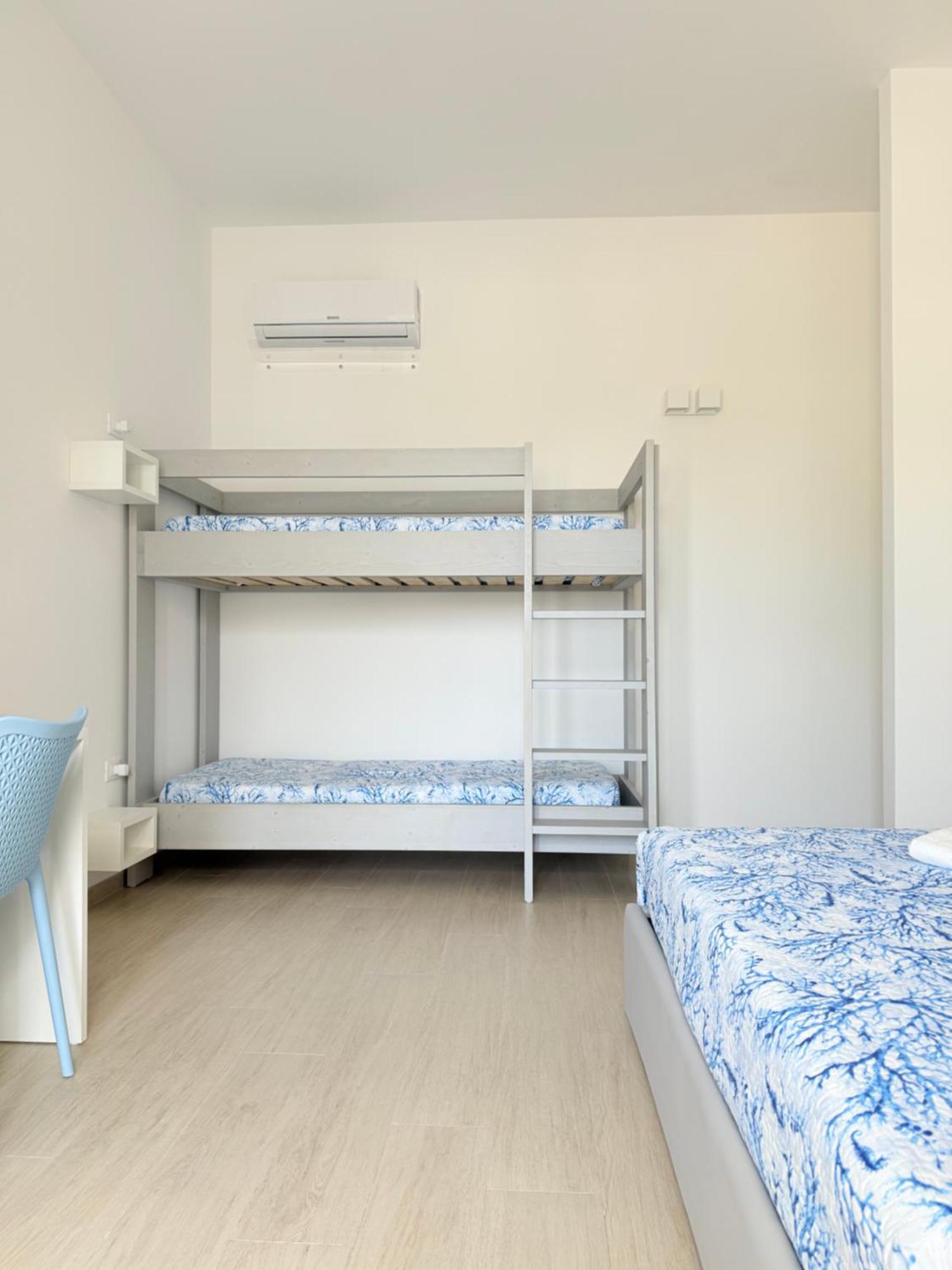 B&B Bianco Mediterraneo Торе Ово Екстериор снимка